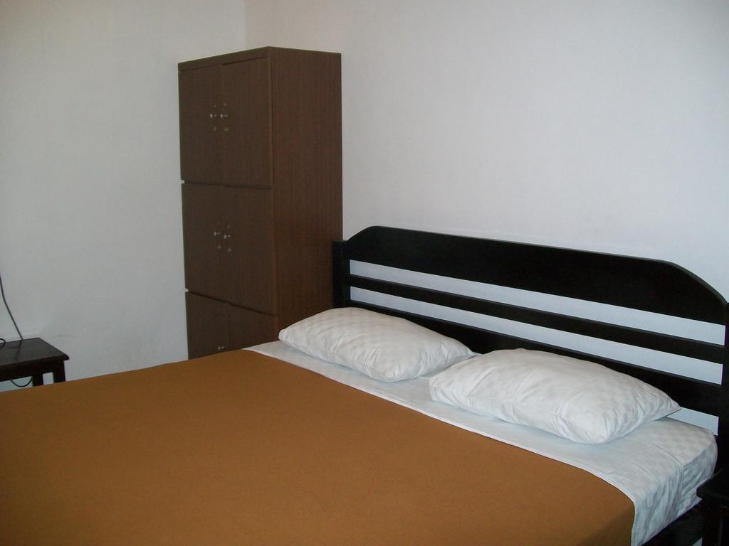 Krowi Inn Сурабая Стая снимка